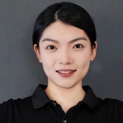 Zoe Zhang headshot